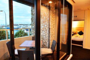 ブルーキャビン石垣島　ひとり旅におすすめキャビンホテル 大浴場、ランドリーも完備