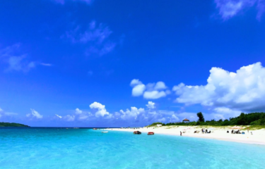 東洋一の美しさ「与那覇前浜ビーチ」コバルトブルーの海と白砂の宮古島で一番の人気ビーチ